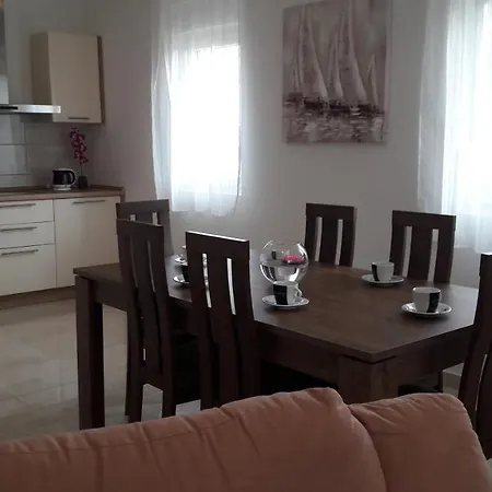 Luka Holiday home
